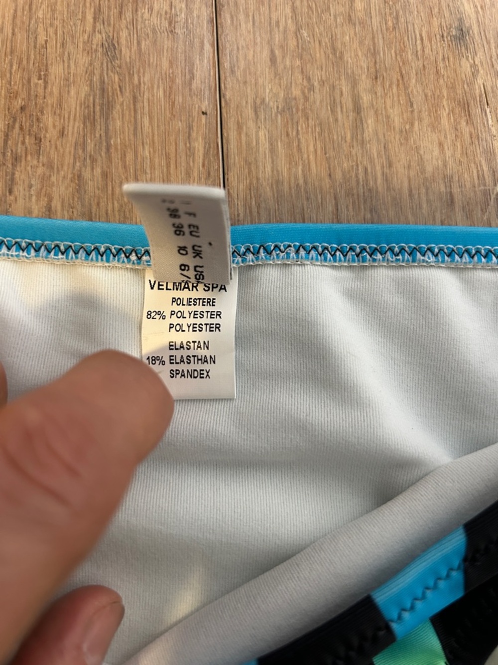 Moschino White Swim Bottom with Turquoise Trim size US 6 \ small - Picture 6 of 10